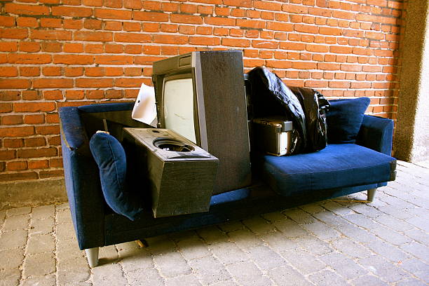 Best Garage Cleanout  in Level Park Oak Park, MI